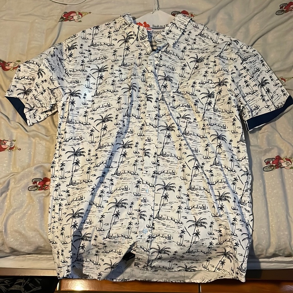 Tilly’s Button Up